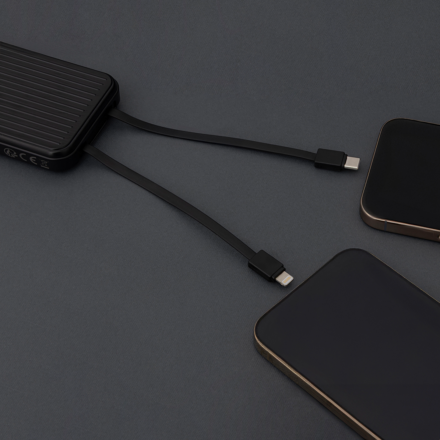 Extern batteri MaXlife MXPB-06, 10000mAh, 22.5W, QC + PD, 1 x Lightning - 2 x USB-A - 2 x USB-C, Svart