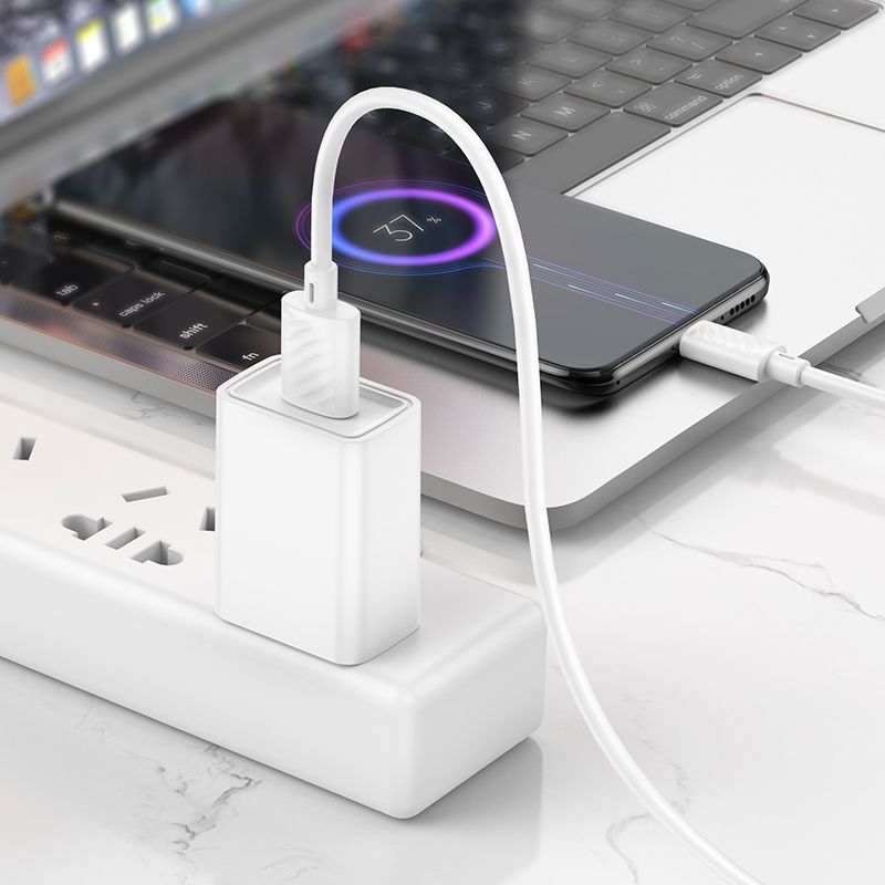 HOCO X88 USB-A - microUSB data- och laddningskabel, 18W, 1m, vit