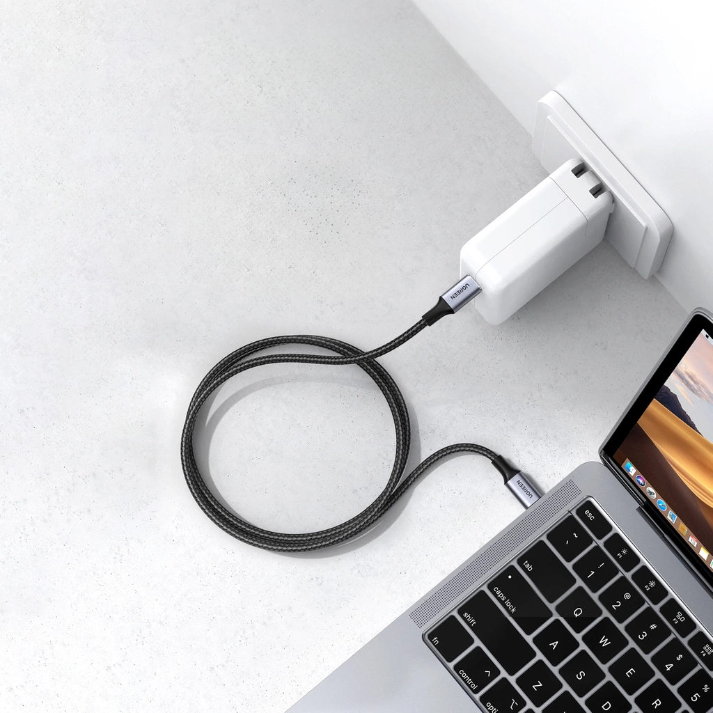 USB-C till USB-C data- och laddningskabel UGREEN US316, 100W, 0.5m, Grå