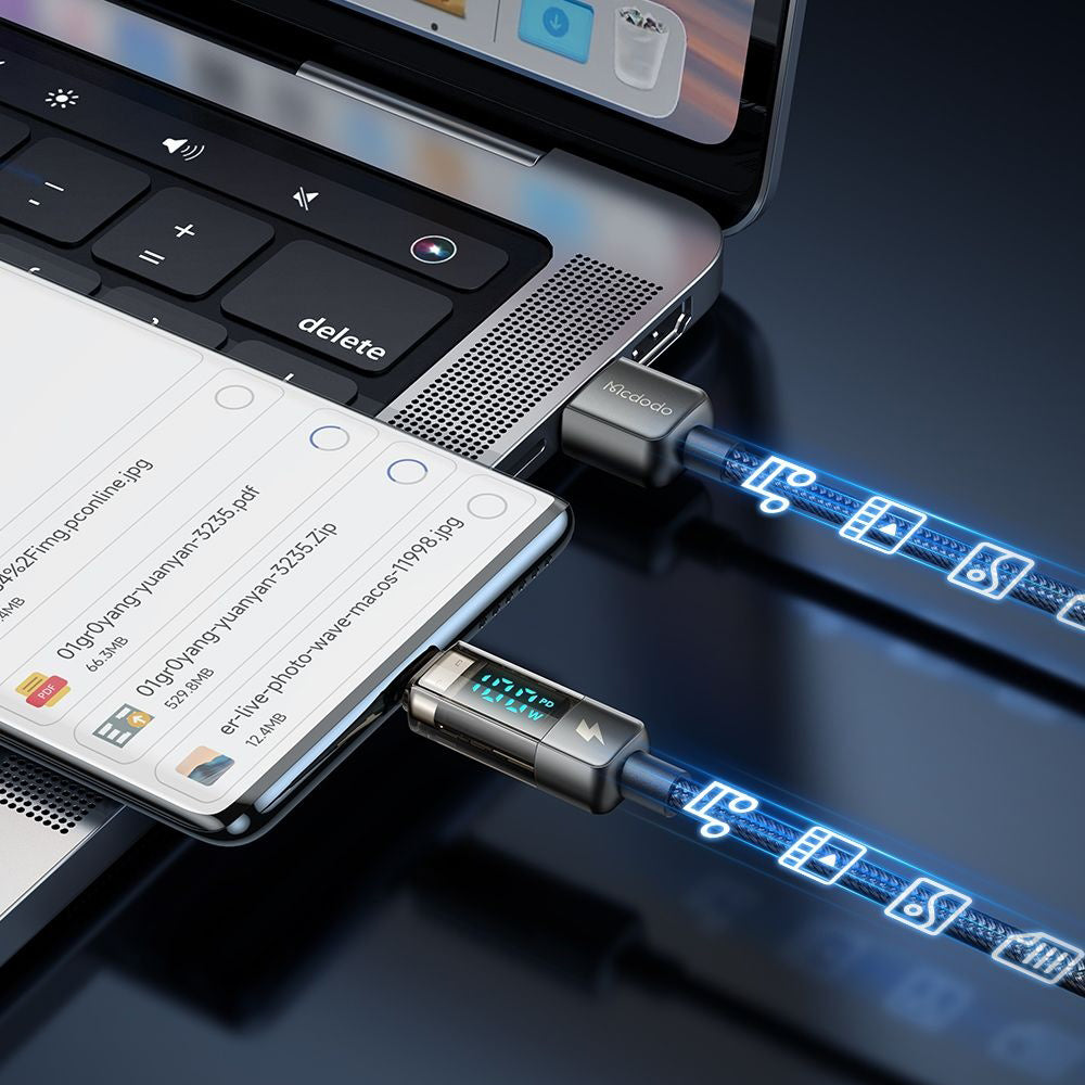 USB-A till USB-C McDodo CA-3630 Data- och Laddningskabel med Auto Power Off Display, 66W, 1.2m, Svart