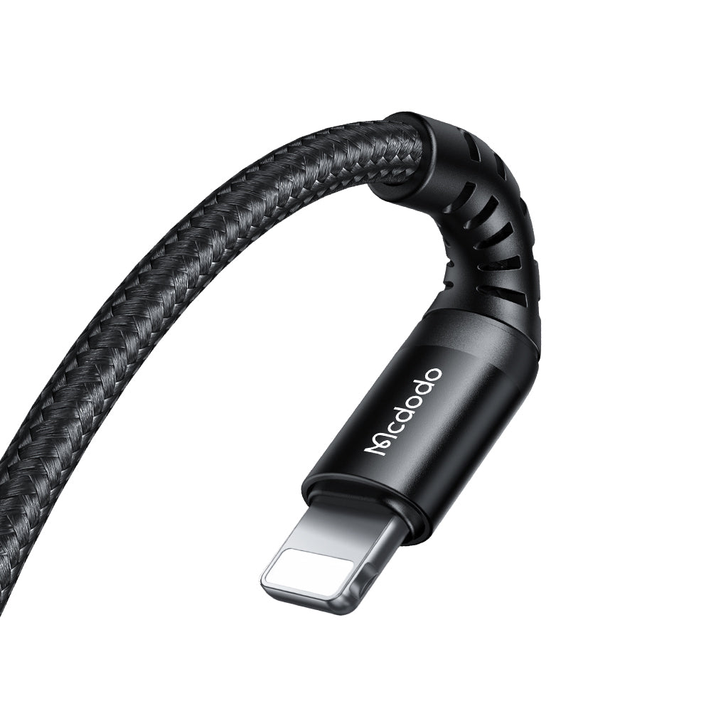 USB-C - Lightning McDodo CA-5631 data- och laddningskabel, 36W, 1m, Svart