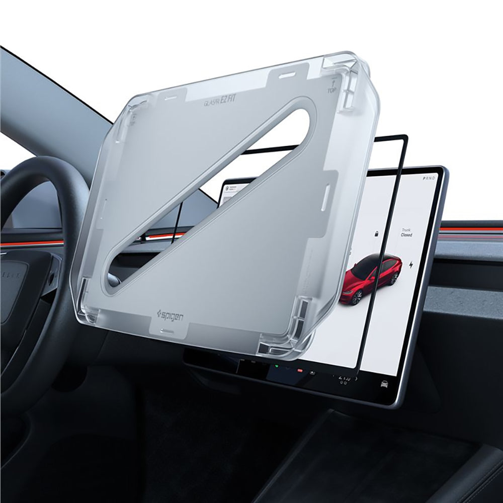 Spigen GlastR EZ FIT skyddsfilm för Tesla Y (2026 / 2025) / 3 (2026 / 2025 / 2024) navigationsskärm, härdat glas AGL10654