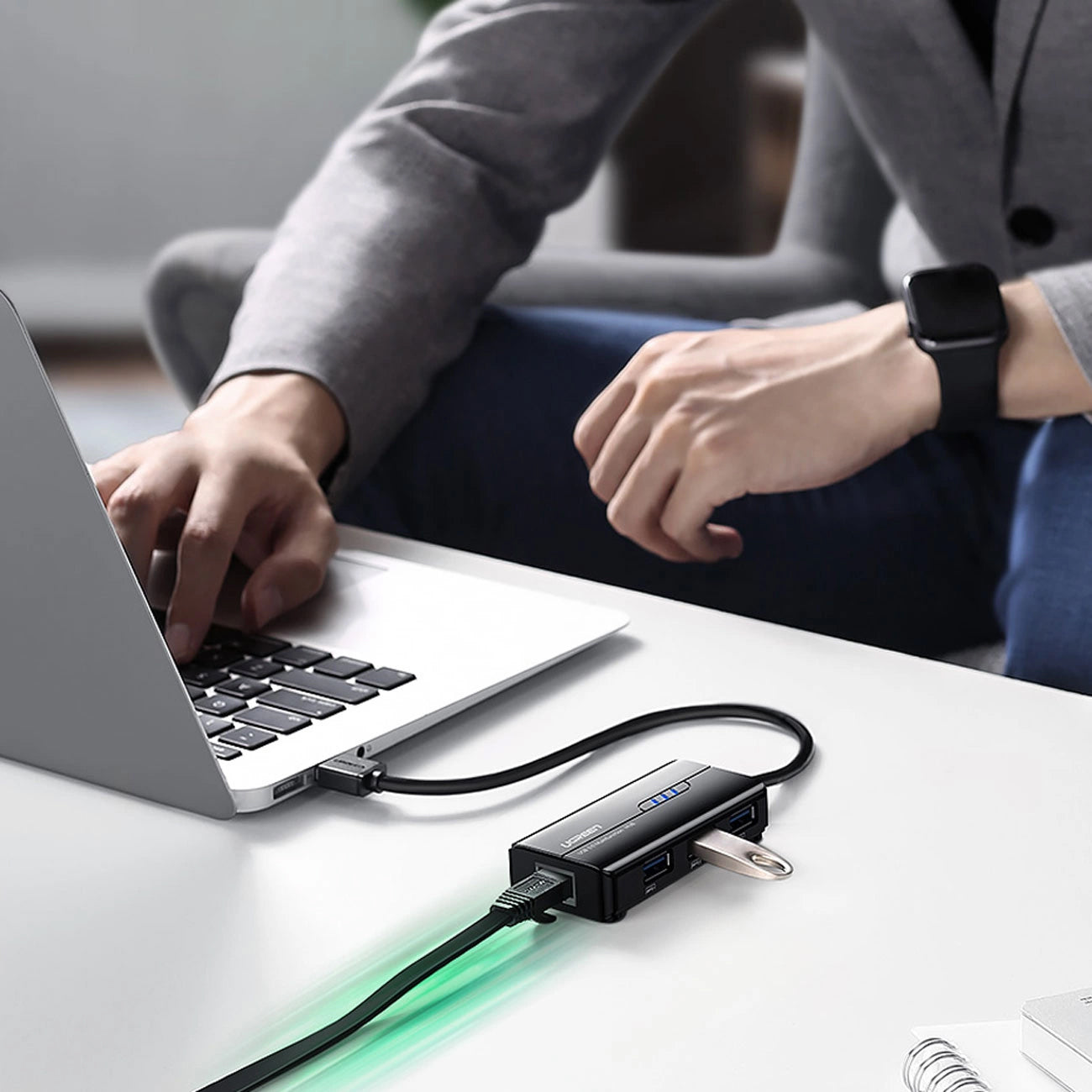 Hub USB UGREEN 20265, 3 x USB-A 3.0 - 1 x RJ45, Svart
