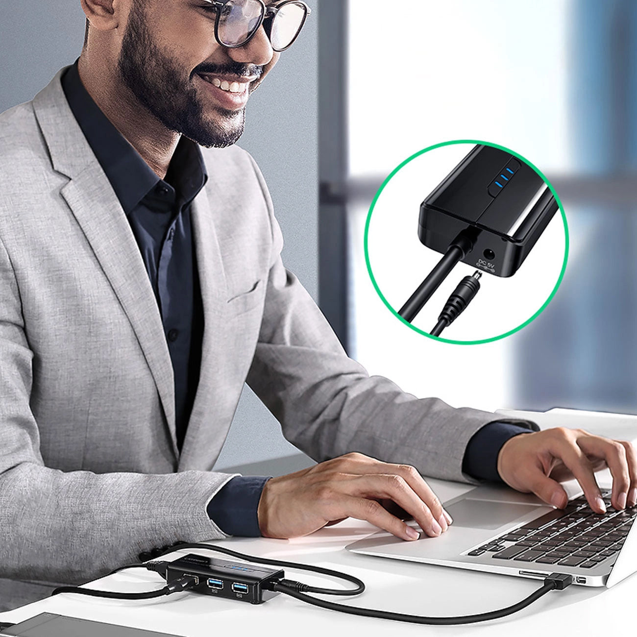Hub USB UGREEN 20265, 3 x USB-A 3.0 - 1 x RJ45, Svart