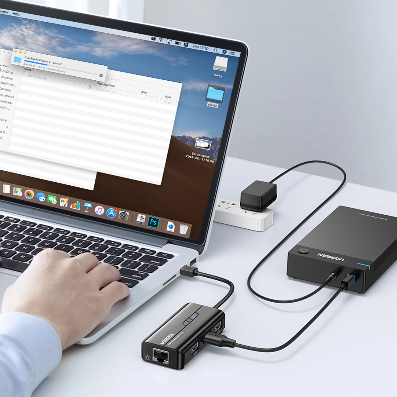 Hub USB UGREEN 20265, 3 x USB-A 3.0 - 1 x RJ45, Svart