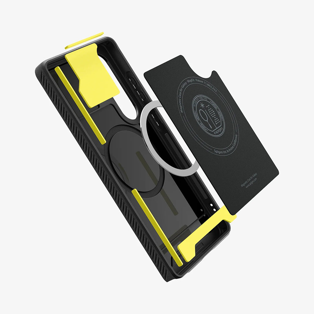 MagSafe-skal för Samsung Galaxy S25 Ultra S938, Spigen, Rugged Armor, Mattsvart ACS08951