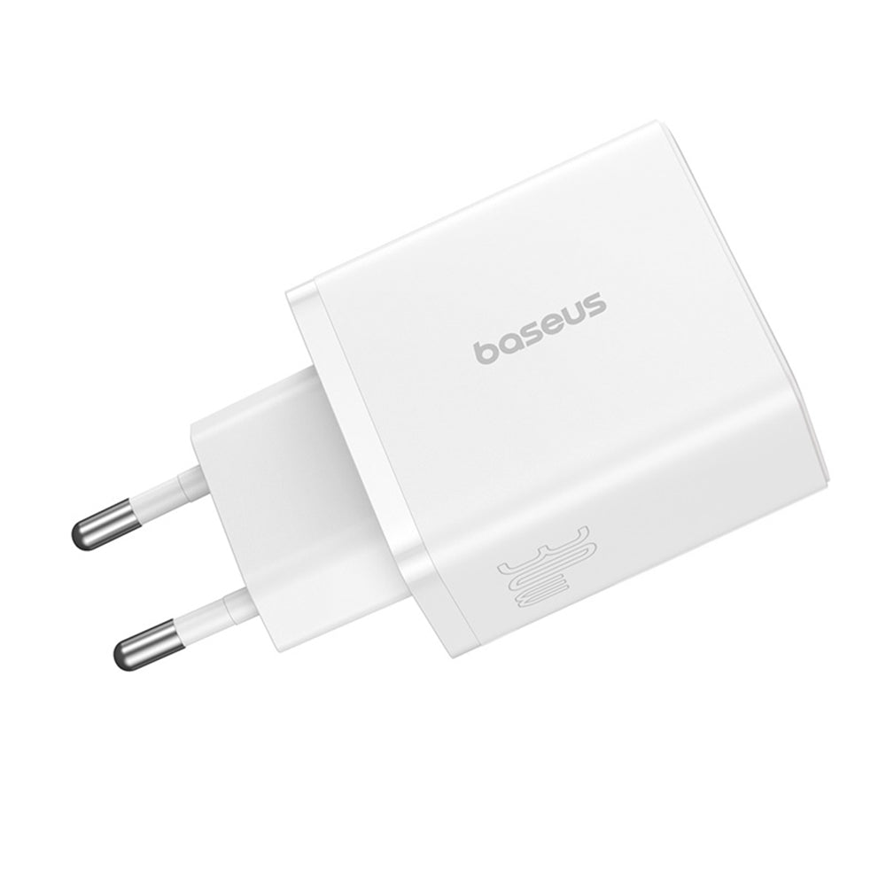 Baseus Cube nätverksladdare, 30W, 3A, 2 x USB-A - 1 x USB-C, Vit P10111402213-00