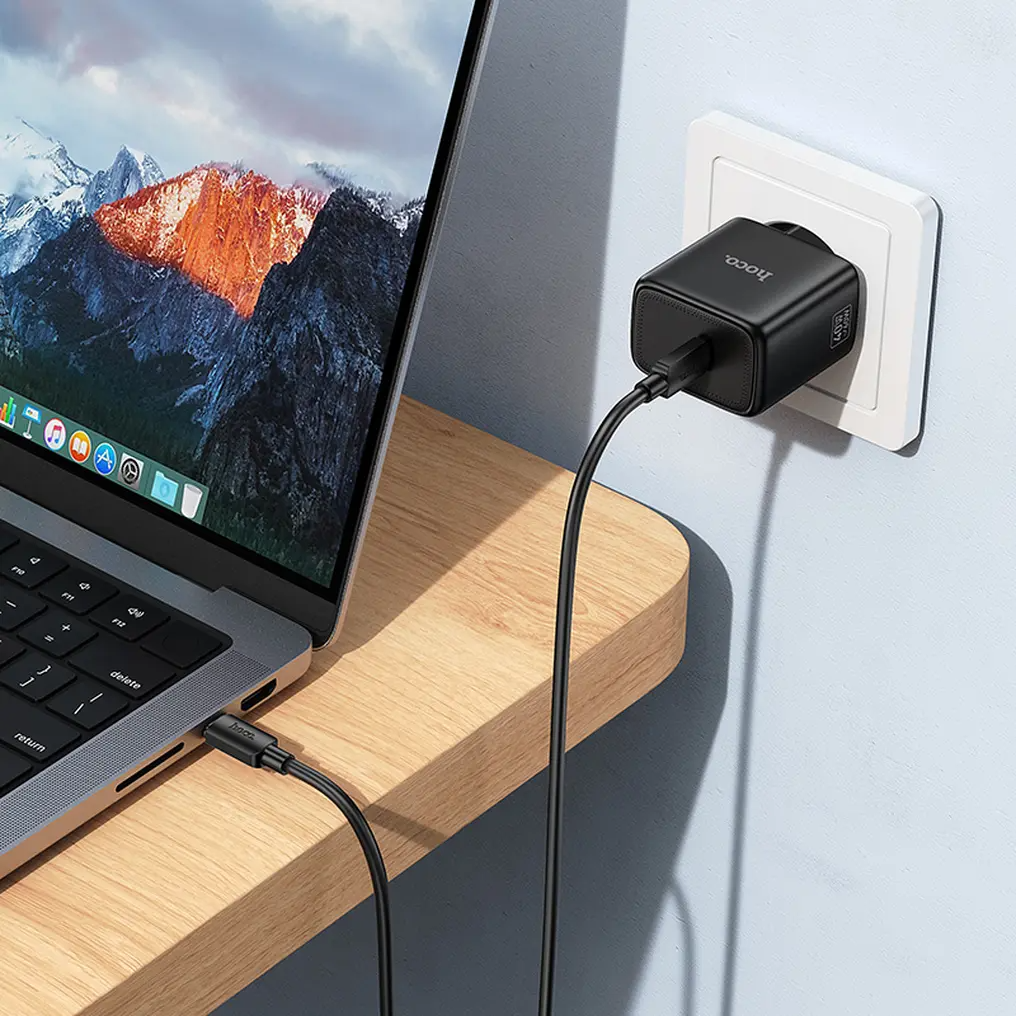 Nätadapter HOCO N83, 40W, 3A, 1 x USB-C, Svart