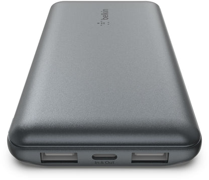 Belkin BoostCharge Extern Batteri, 10000mAh, 15W, 1 x USB-C - 2 x USB-A, Grå BPB011btGY