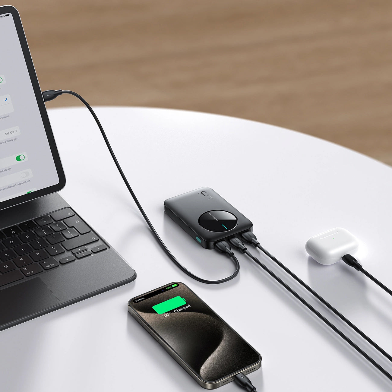 Extern batteri Joyroom JR-PBF13, 5000mAh, 12W, 1 x USB-C - 2 x USB-A, Svart