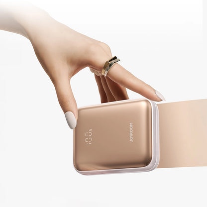 Extern batteri Joyroom JR-PBF27, 10000mAh, 22.5W, PD, 1 x Lightning - 2 x USB-C, Guld