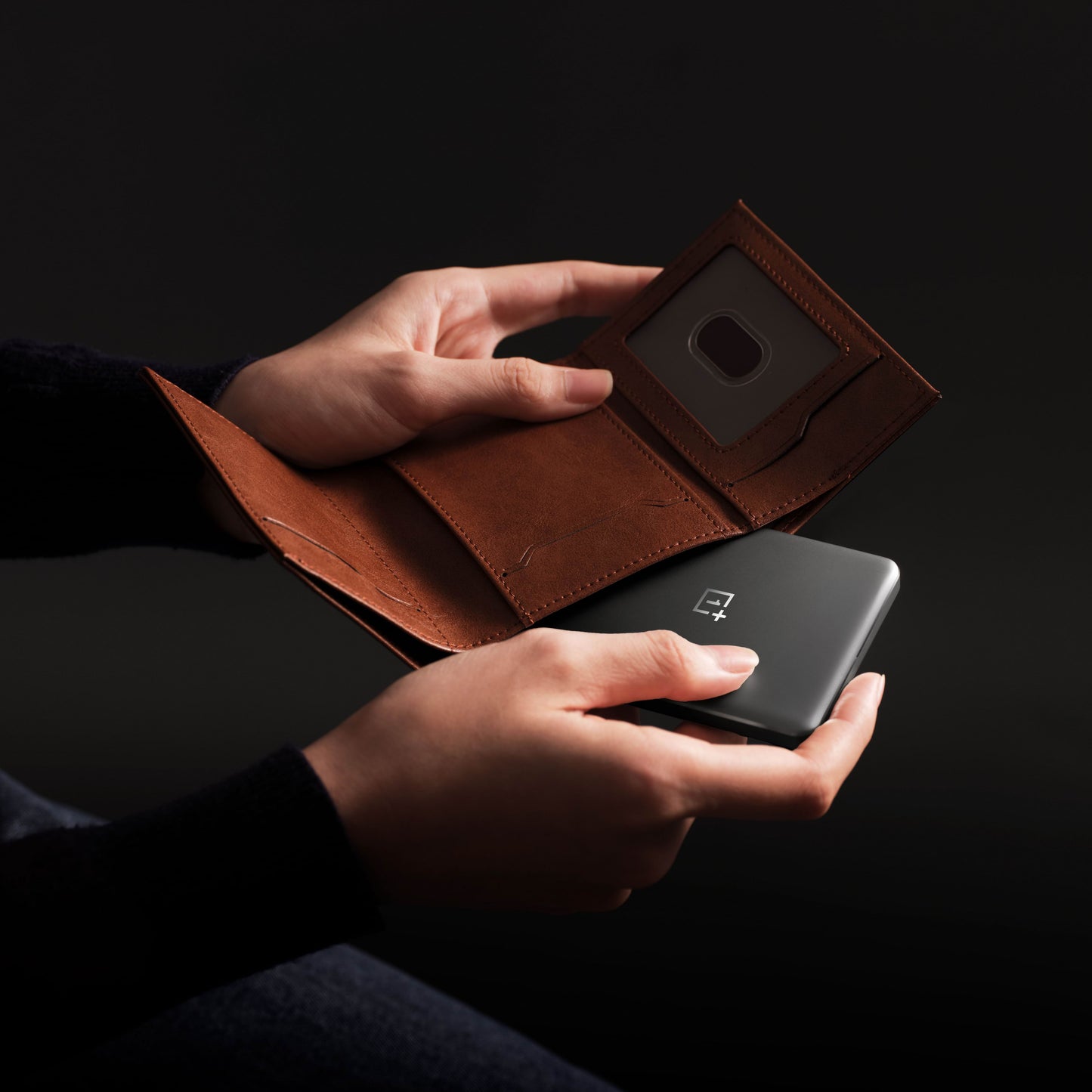 Externt trådlöst batteri OnePlus Slim Magnetic, 5000mAh, 10W, FQI, 1 x USB-C, Grå 5411100015