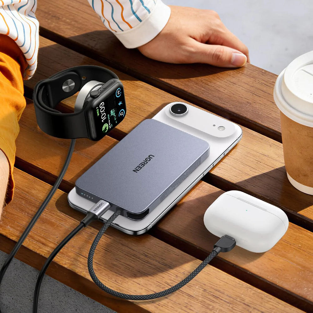 Trådlös powerbank UGREEN PB570 (75982B), 10 000 mAh, 30 W, PD + FQI, 1 x QI – 2 x USB-C, grå