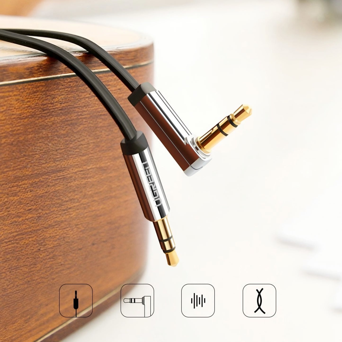 UGREEN AV119 Angled 3.5mm - 3.5mm Audio Cable, 1.5m, Black