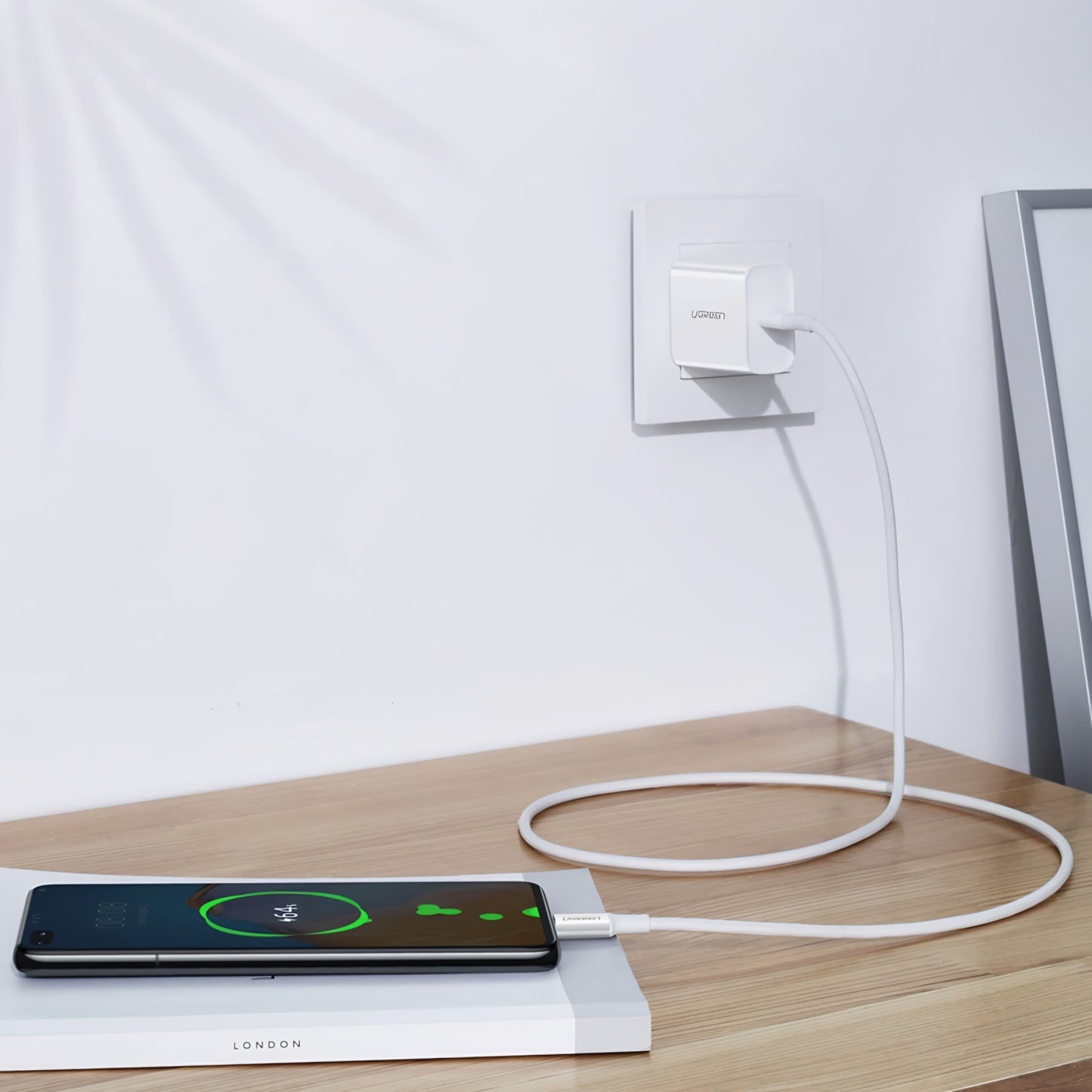 USB-C till USB-C data- och laddningskabel UGREEN US300, 100W, 2m, Vit