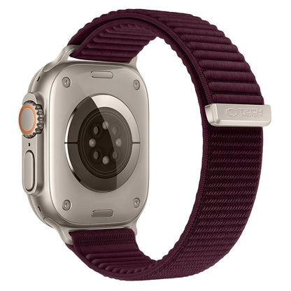 Tech-Protect NylonLoop-armband för Apple Watch 49 mm / 46 mm / 45 mm / 44 mm-serien, vinröd