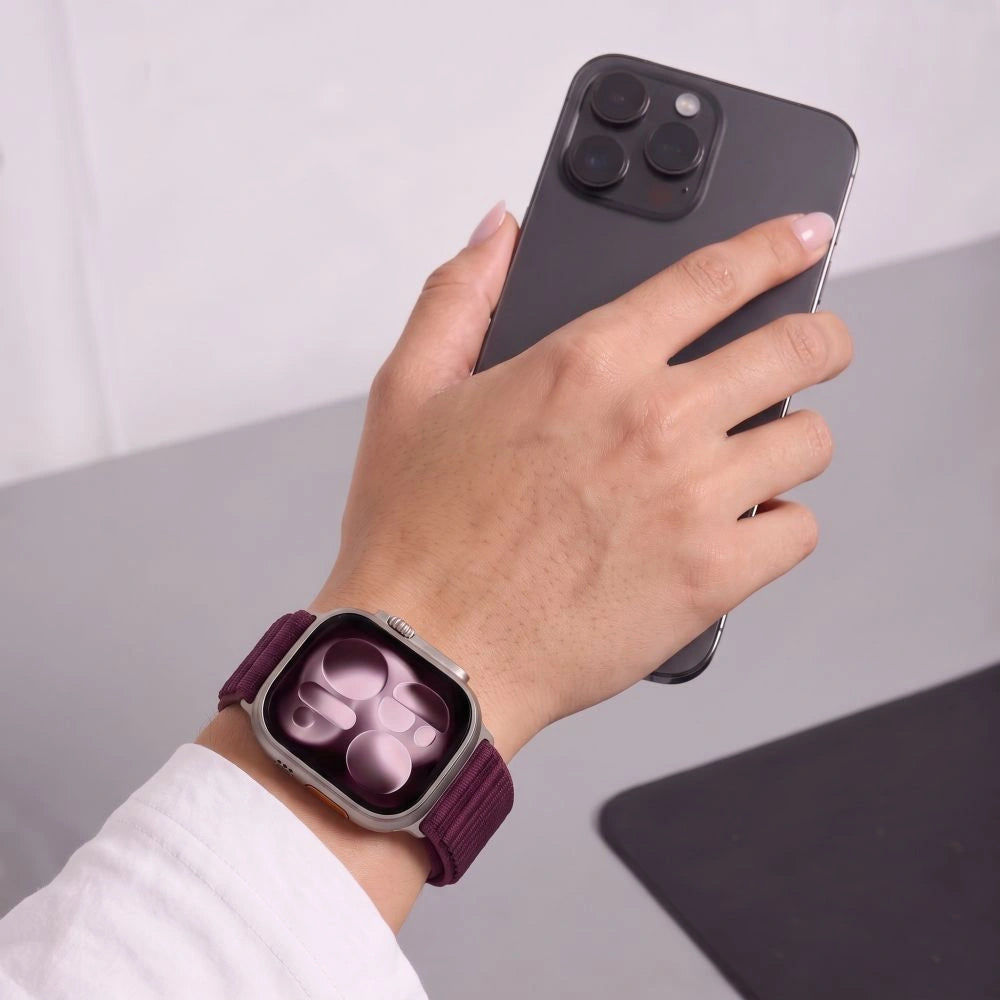 Tech-Protect NylonLoop-armband för Apple Watch 49 mm / 46 mm / 45 mm / 44 mm-serien, vinröd