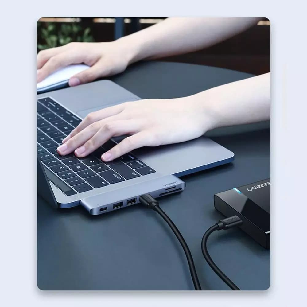 Hub USB-C UGREEN CM251 för Apple MacBook Pro / Air, 3 x USB-A 3.0 - 1 x USB-C - 1 x SD - 1 x microSD, Grå