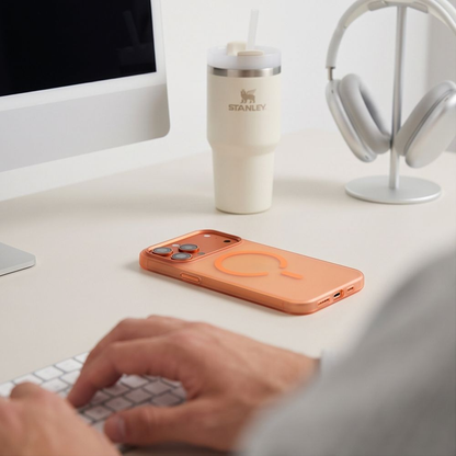 MagSafe-fodral för Apple iPhone 18 Pro Max / 17 Pro Max, Tech-Protect, MagZero, Matt Orange