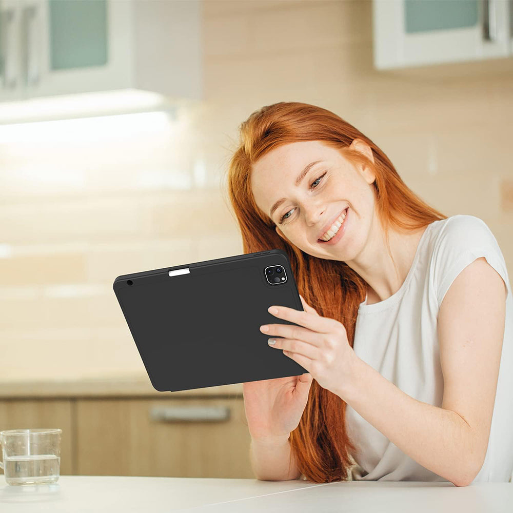 Fodral för Apple iPad Pro 13 (2024), Techsuit, Flex Trifold, Svart