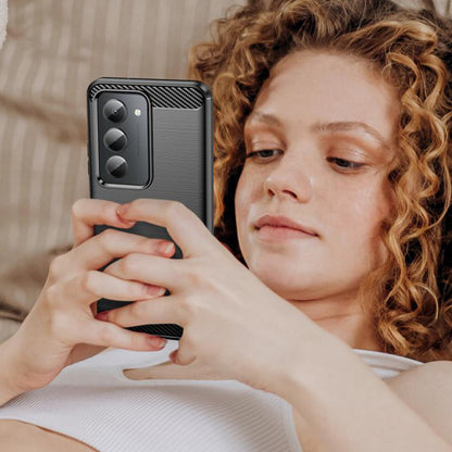 Fodral för Xiaomi Redmi 15 5G / 15 4G, Techsuit, Kolfiber, Svart