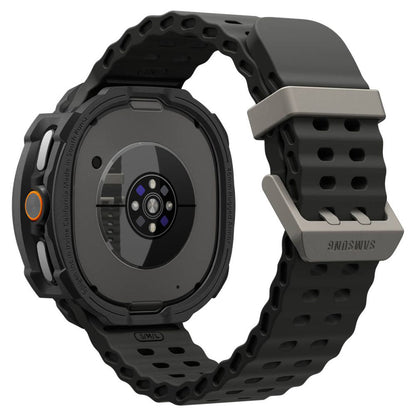 Spigen Rugged Armor skal för Samsung Galaxy Watch8 Classic, Mattsvart ACS10012