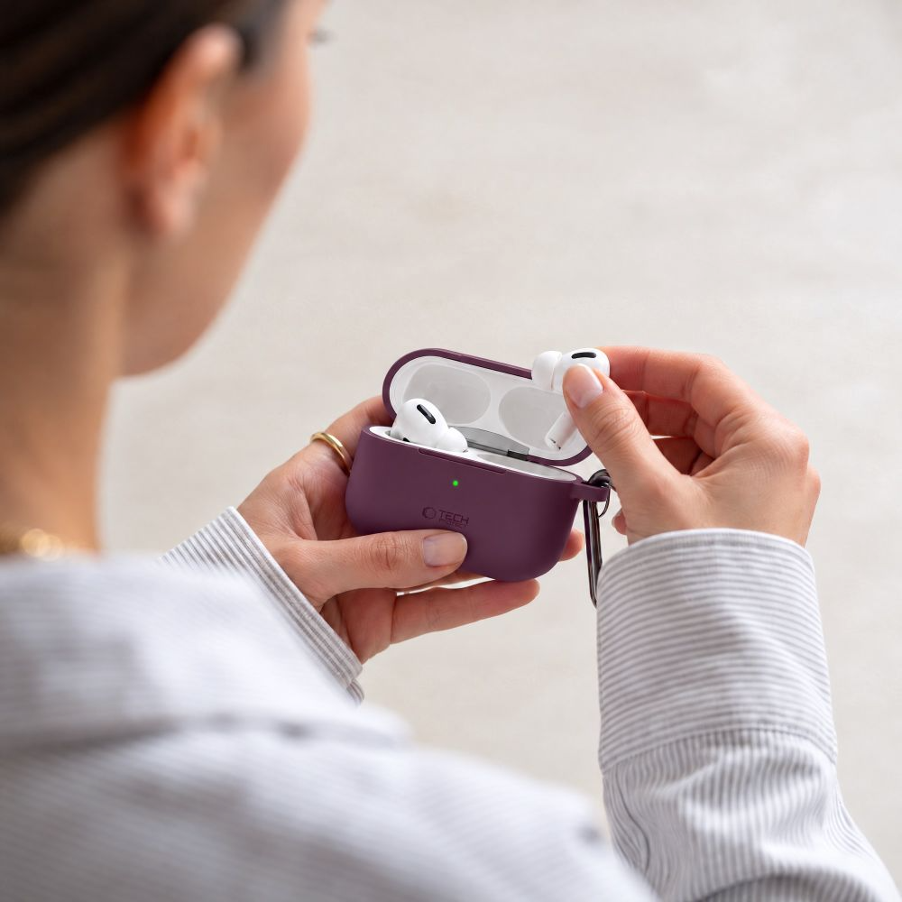 Tech-Protect Silicone Hook-fodral för Apple AirPods Pro 3, vinrött