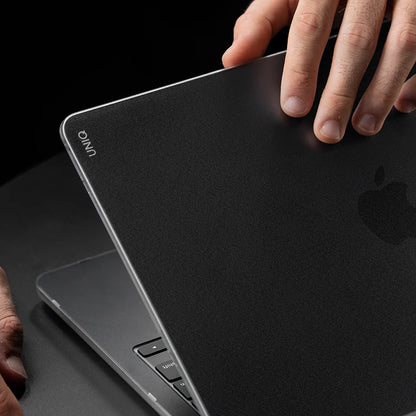 UNIQ Claro-fodral för Apple MacBook Pro 16 tum (2026) / (2024) / (2023) / (2021), Matt grå