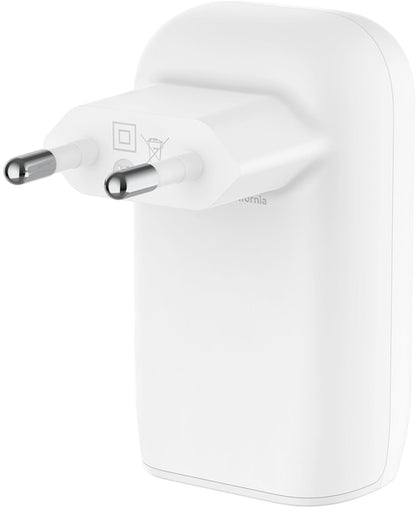 Belkin BoostCharge nätadapter, 67W, 3A, 3 x USB-C, Vit WCC002vfWH