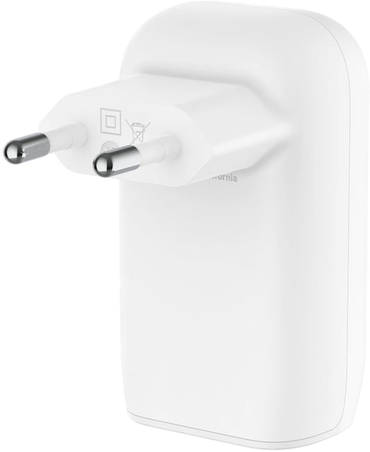 Belkin BoostCharge nätadapter, 67W, 3A, 3 x USB-C, Vit WCC002vfWH