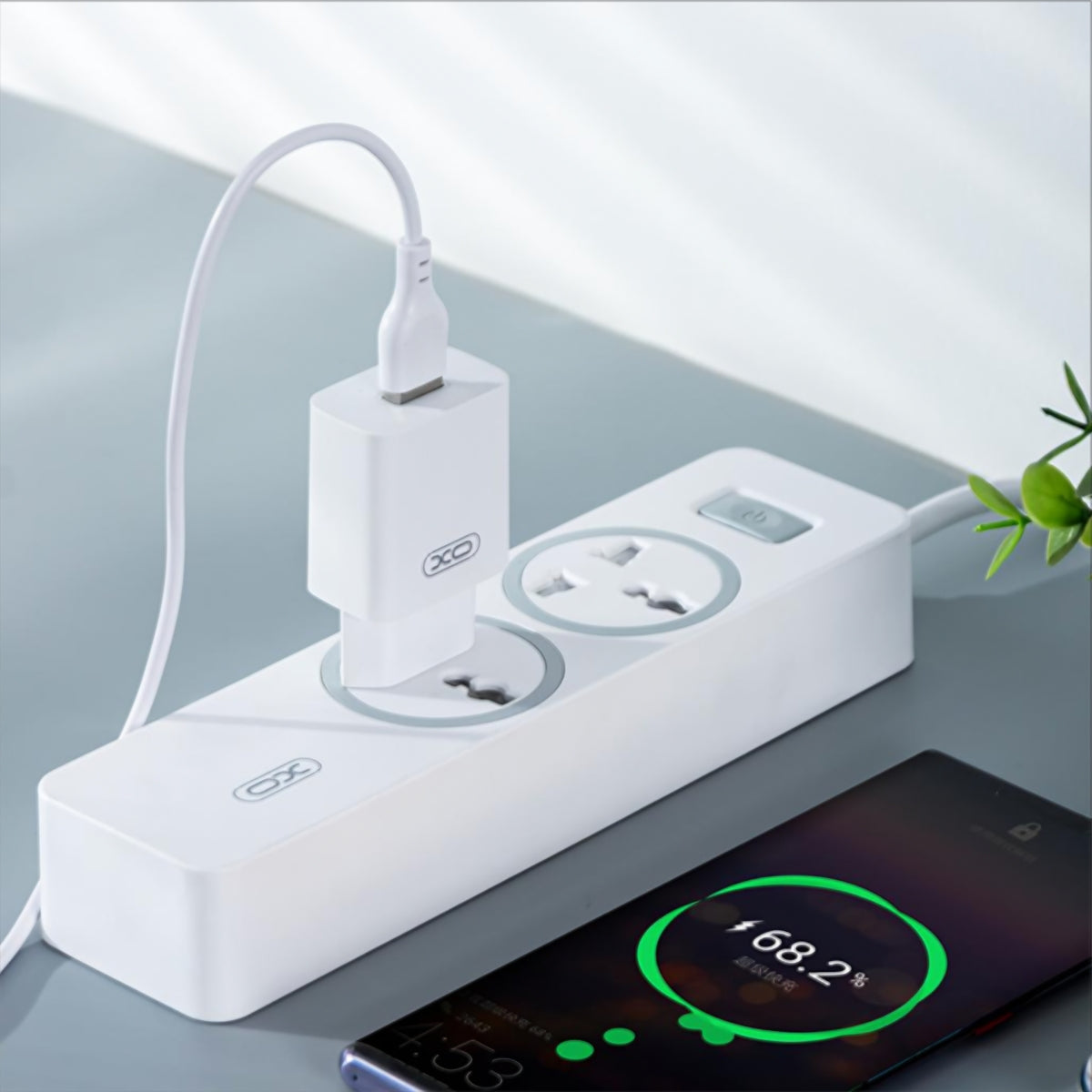 Nätadapter med USB-C-kabel XO Design L99, 12W, 2.4A, 1 x USB-A, Vit
