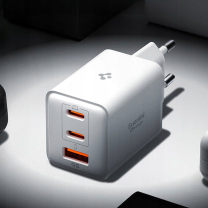 Spigen EE473EU Essential Nätverksladdare, 47W, 3A, 1 x USB-A - 2 x USB-C, Vit ACH09464