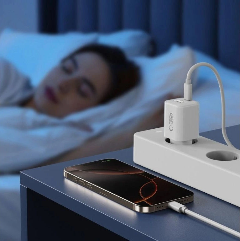 Nätverksladdare Tech-Protect NCM33W, 33W, 3A, 1 x USB-A - 1 x USB-C, Vit