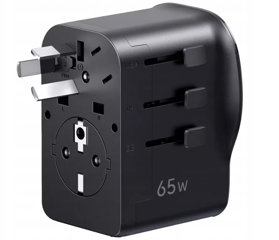 Nätadapter UGREEN Travel S550 (55001), 65W, 3,25A, 1 x USB-A - 2 x USB-C, Svart