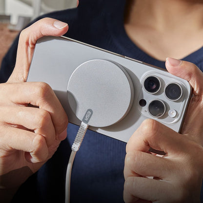 Trådlös nätverksladdare ESR HaloLock, 15W, 1.67A, Silver