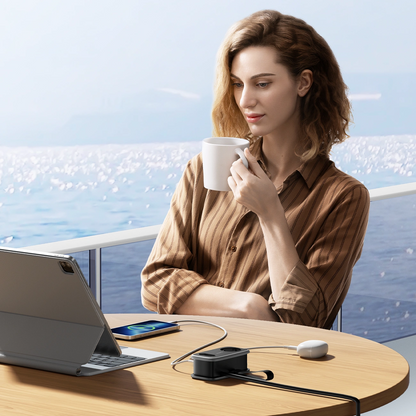 Orico APP förlängningssladd, 1 x Schuko - 1 x uttag - 2 x USB-A - 1 x USB-C, Svart Grå